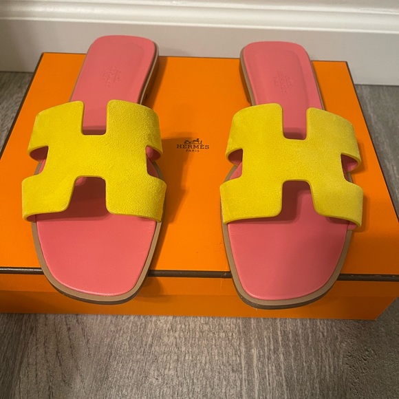 Hermes Oran Sandals (Brand New) - Picture 2 of 6